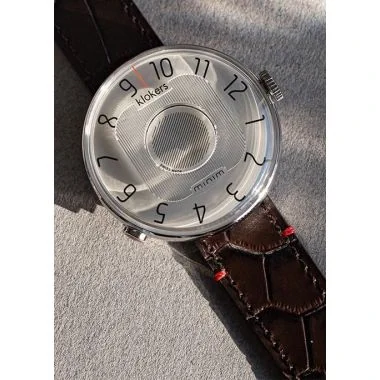 Ambiance Montre Klokers - Klok 08 - Minim - Cadran Gris - Cuir Havane