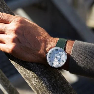 Portée Montre Klokers - Klok 01 - Hypnagogic - Cadran Vert - Cuir Vert Sapin