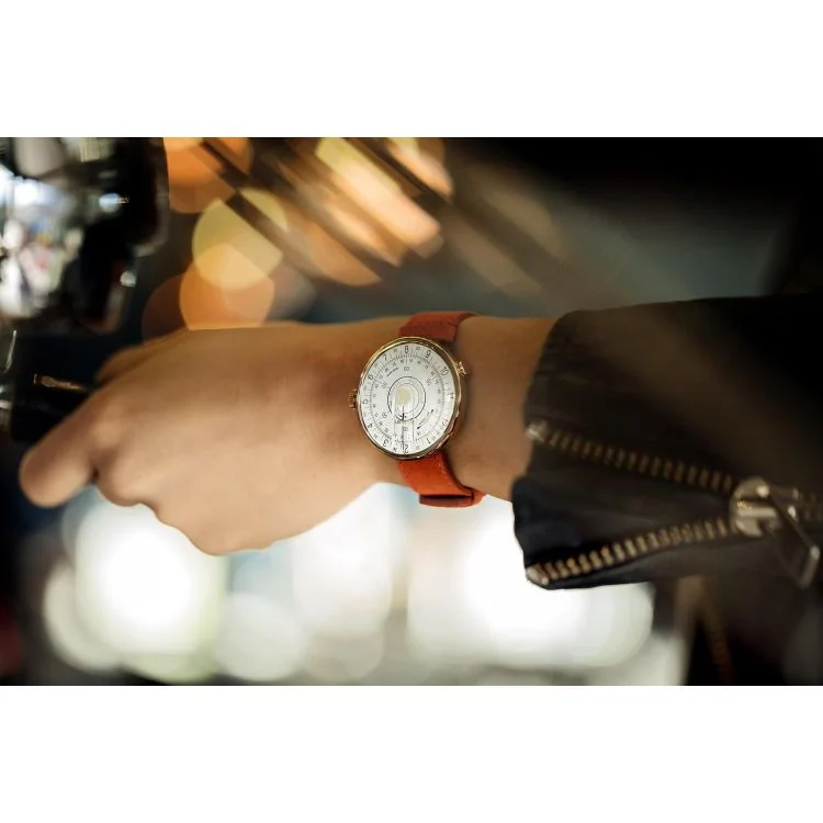 Portée 2 Montre Klokers - Klok 08 - Sixties - Cadran Blanc - Nato Noir
