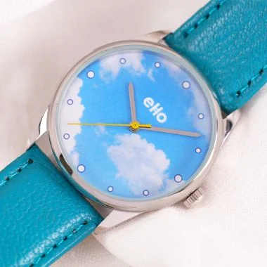 A Plat Montre Ecoresponsable eHo Cuir Bleu Cadran Ciel Blanc Bleu