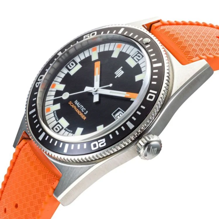 Profil Montre LIP - Nautic 3 - Automatique 39mm - Caoutchouc Orange