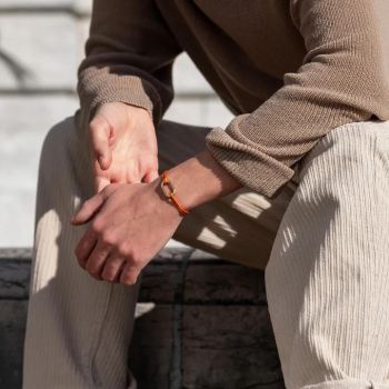 Portée Bracelet Le Vent à la Française - Triomphe