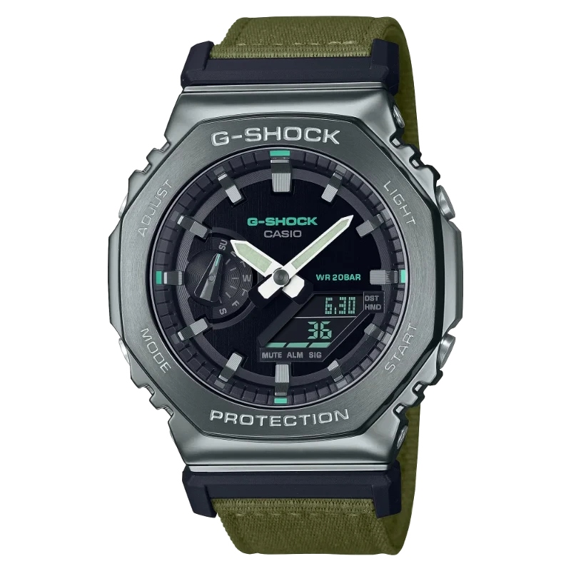 Casio G-Shock GM-2100CB-3AER : Montre Utilitaire Stylée