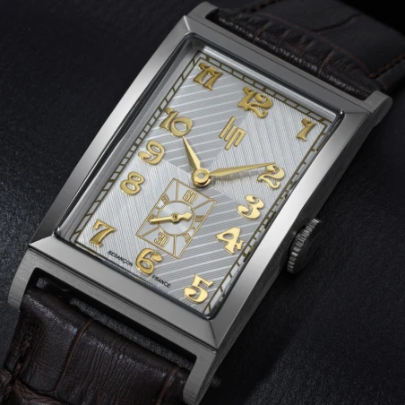 Montre LIP Churchill T24 | 671945 | montre vintage française - Club de la Montre