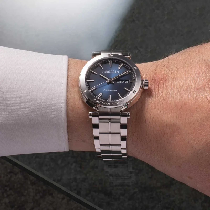 Michel Herbelin Newport – 1768B15 porter