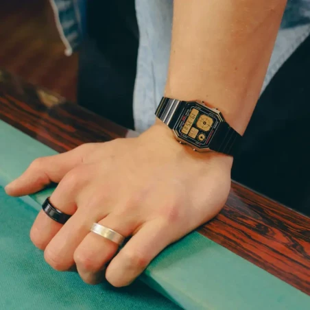 montre CASIO Edgy Collection A130WEGG-1A vue porter