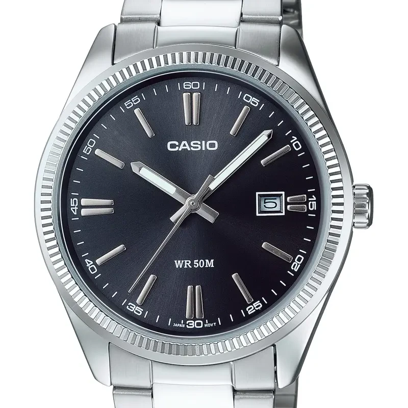 montre casio timeless MTP-1302PD-1A1V vue de face zoomer