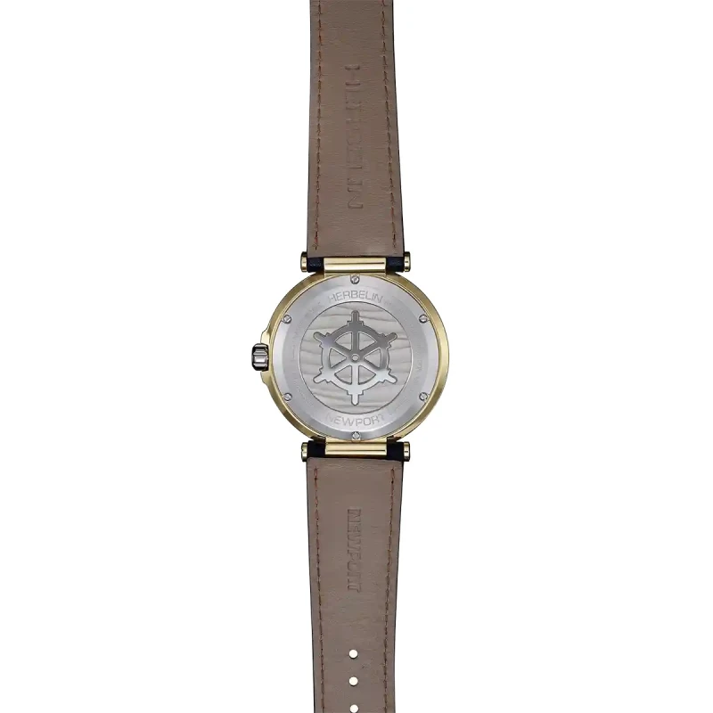 NEWPORT – QUARTZ – ACIER BICOLORE & CUIR | Club de la Montre