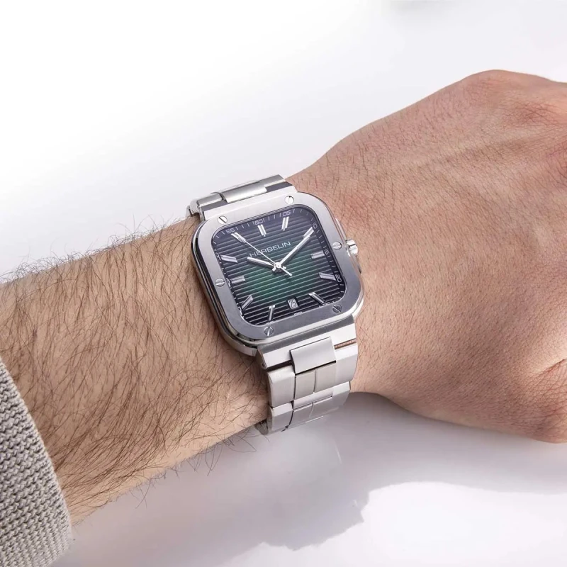 CAP CAMARAT – SQUARE QUARTZ – ACIER & VERT | Club de la Montre