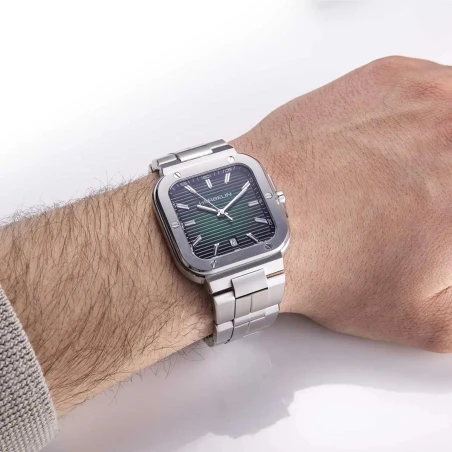 CAP CAMARAT – SQUARE QUARTZ – ACIER & VERT | Club de la Montre