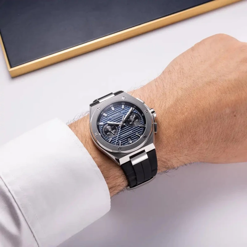 CAP CAMARAT – CHRONO AUTOMATIQUE – BLEU & FKM NOIR | Club de la Montre