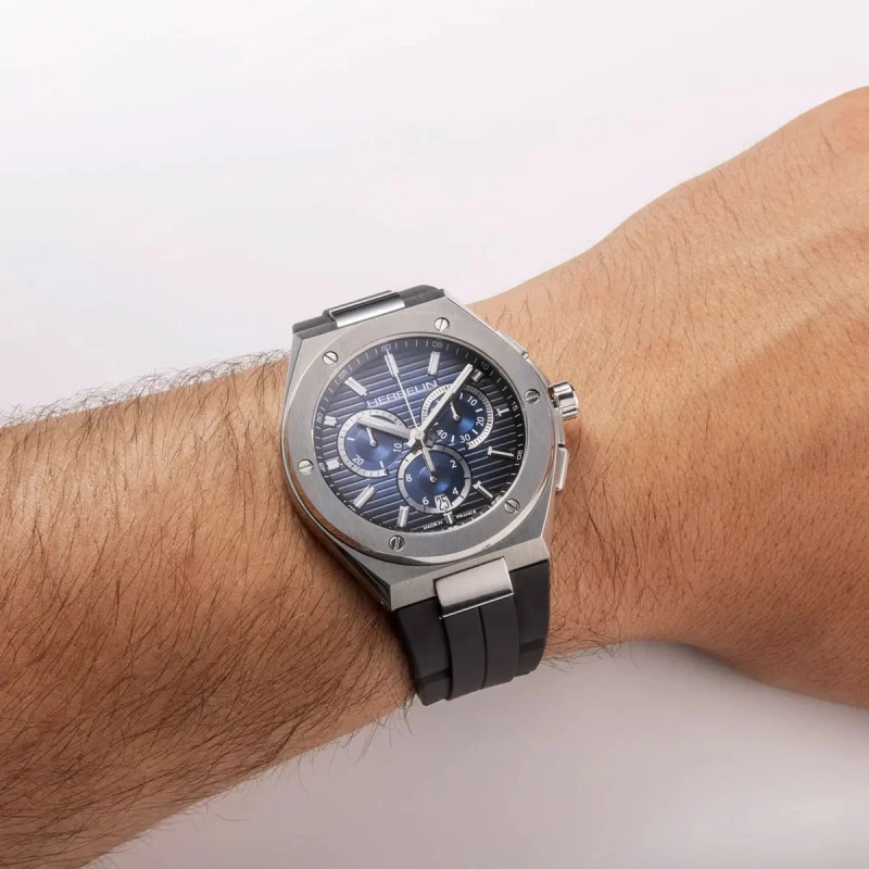 CAP CAMARAT – CHRONONOGRAPHE – NOIR & BLEU | Club de la Montre