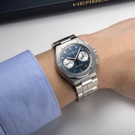 CAP CAMARAT – CHRONOGRAPHE – ACIER & BLEU | Club de la Montre