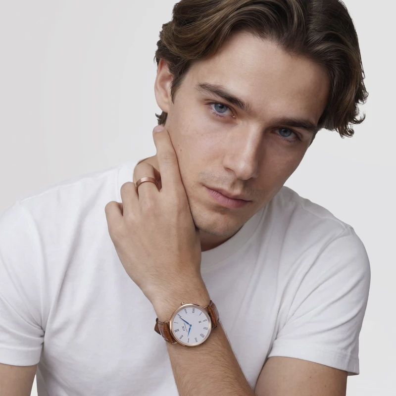 Montre Daniel Wellington - Classic Roman Numerals Date Light Brown Croc Belly Rose Gold - 40mm