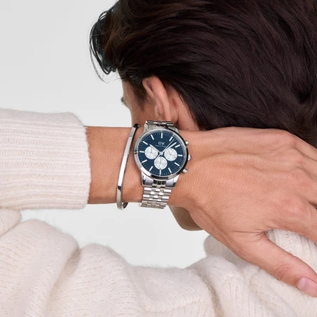 Montre Daniel Wellington - Iconic Chronograph Arch 5-Link Arctic Panda Silver - 42mm