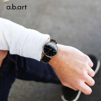 Portée Montre a.b.art Homme Cuir Noir Cadran Noir Dateur - FB41-015-1L