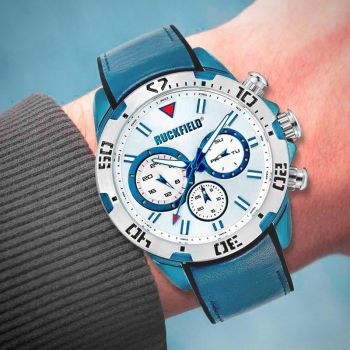 Face Portée Montre Homme Ruckfield Sport Boîtier Acier Bracelet Cuir Bleu marine et noir Cadran Blanc