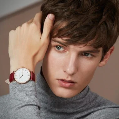  Portée Jonas & Verus Real acier cadran blanc bracelet cuir rouge surpiqûre violette lisse