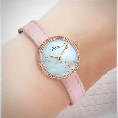  Portée Jonas & Verus Lumière acier cadran blanc bracelet cuir rose et gris surpiqûre rose mat