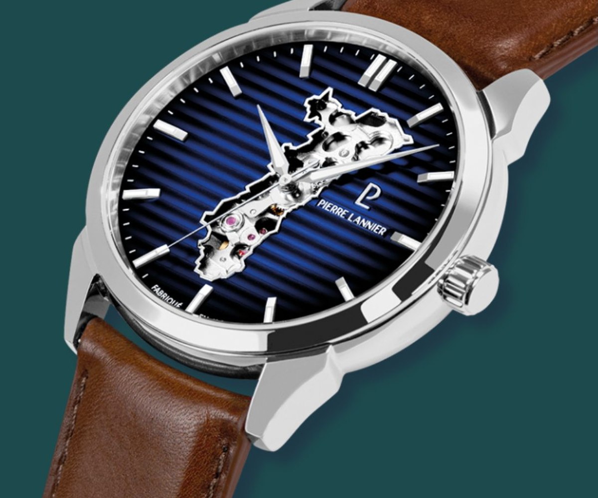 Montre Pierre Lannier a cadran bleu soleille et mecanisme apparent, sur cuir marron