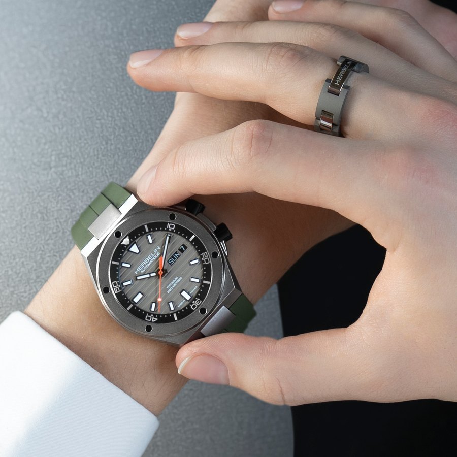 Michel Herbelin, montre acier