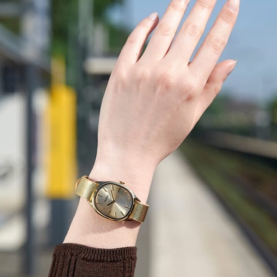 Montre Kelton Kelton Colorama Mesh Or Rose en situation