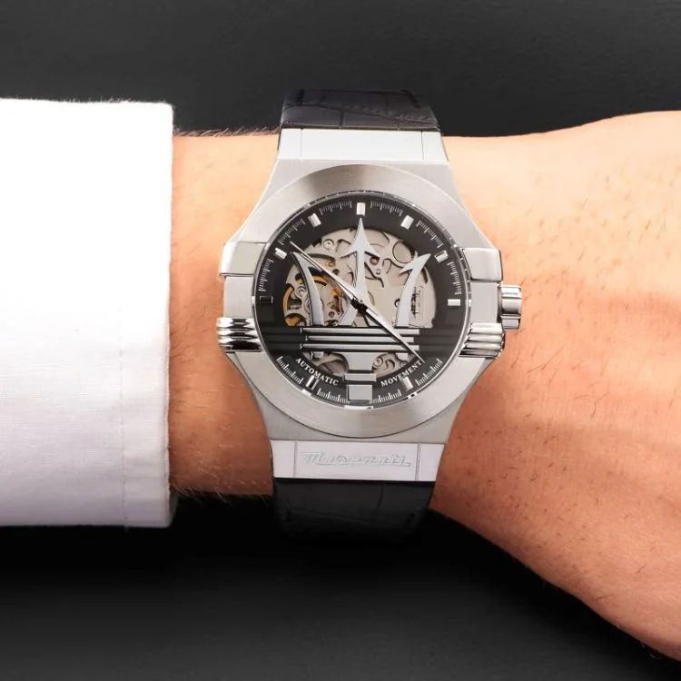 Portée Montre Automatique Maserati - Squelette - Cadran Argenté - R8821108038