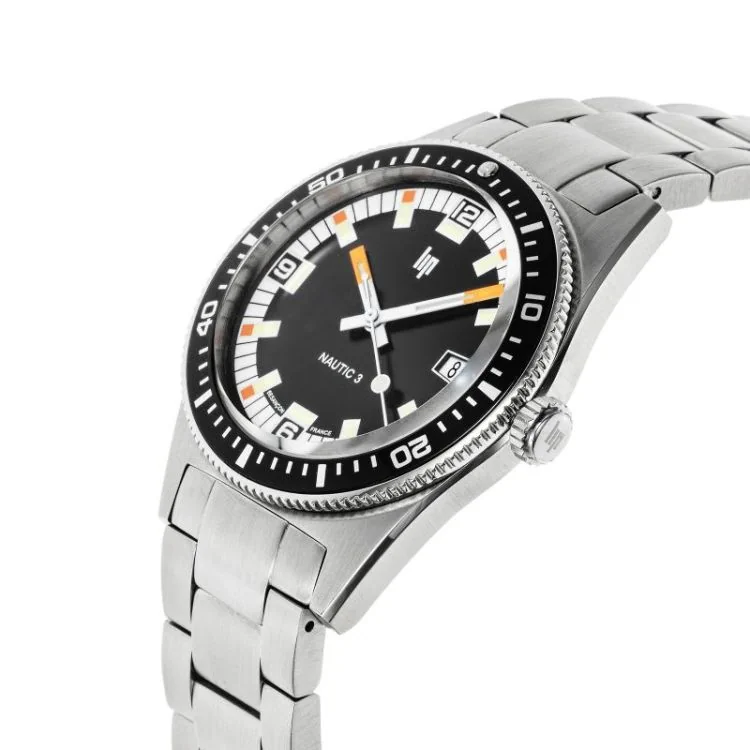 Profil Montre LIP - Nautic 3 - Automatique 39mm - Acier Argenté