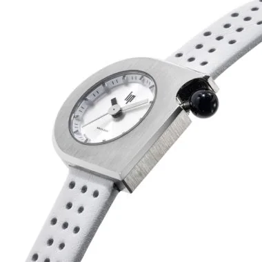 Profil Montre LIP - Mach 2000 - Mini Moon - Cuir Blanc Perforé