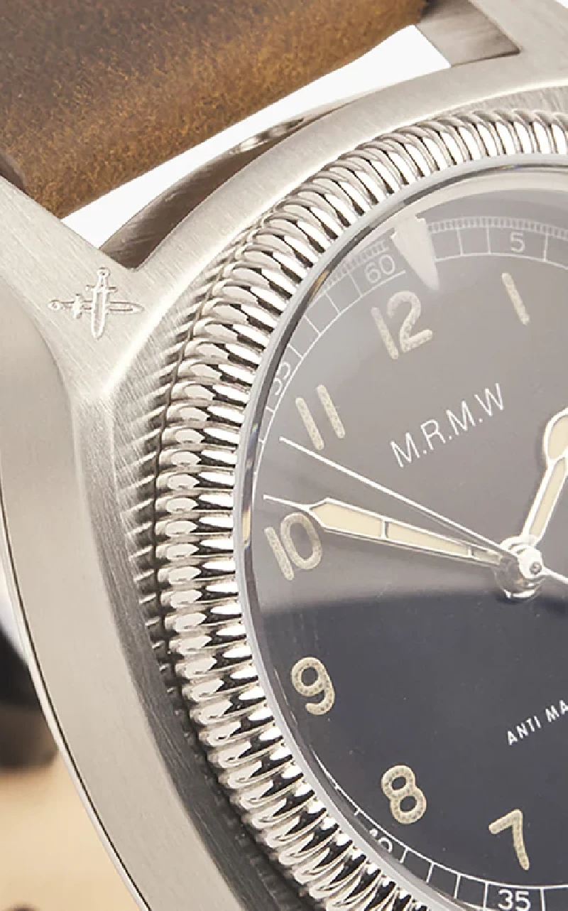 M.R.M.W - Montre Pilote Majetek Big Turtle 3 Aiguilles - Cuir Noir M.R.M.W. 2