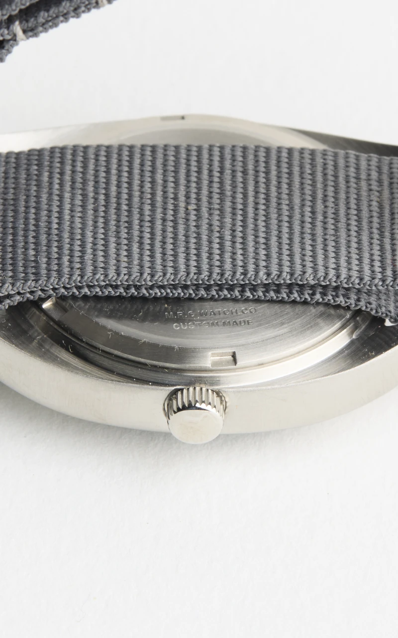 M.R.M.W - Montre Royal Air Force H.S. W10 Air Force - Nylon Gris M.R.M.W