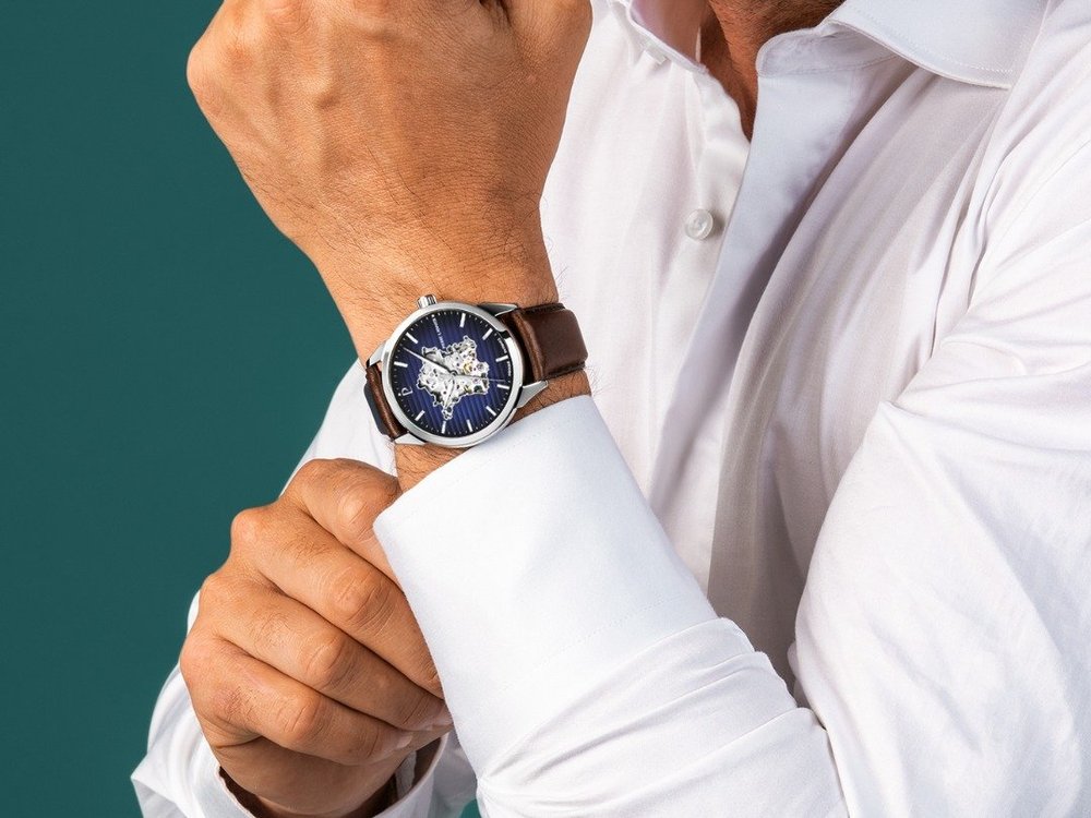 La montre squelette : le guide 2026 de la mécanique à découvert